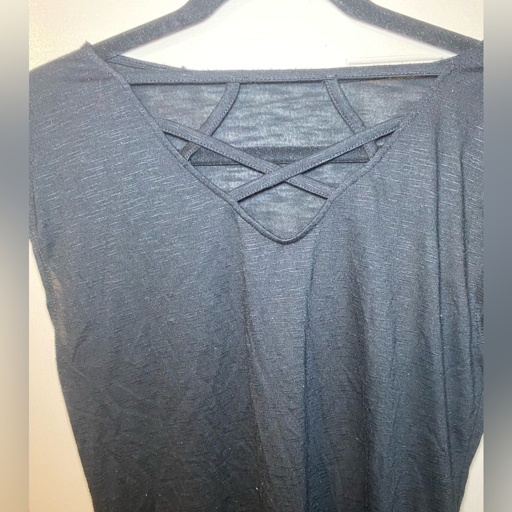 Women’s Black Short Sleeve Cross Front Blouse L‎ - Picture 3 of 3